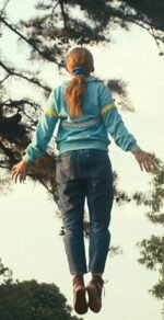 Max Mayfield Stranger Things S04 blue fleece jacket