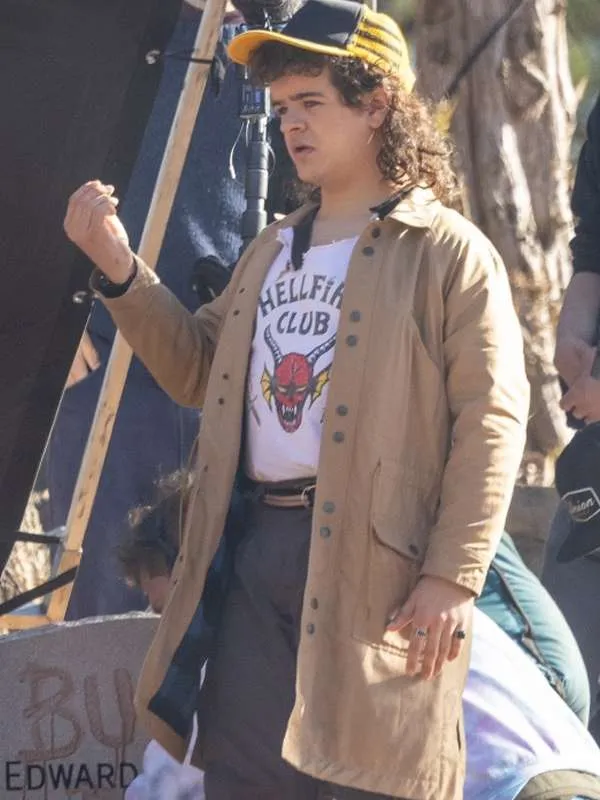 Stranger-Things-2025-Dustin-Henderson-Brown-Cotton-Jacket Gaten Matarazzo Stranger Things S05 casual brown trench coat