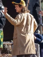 Dustin Henderson Stranger Things S05 brown trench coat